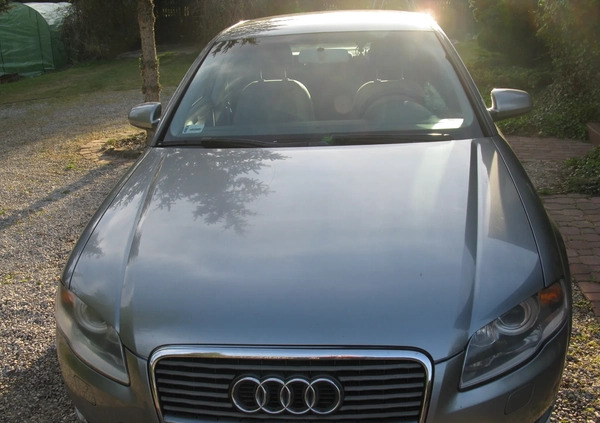Audi A4 cena 18000 przebieg: 304000, rok produkcji 2006 z Radom małe 46